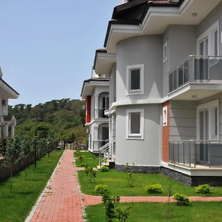 Legend Apartment *
